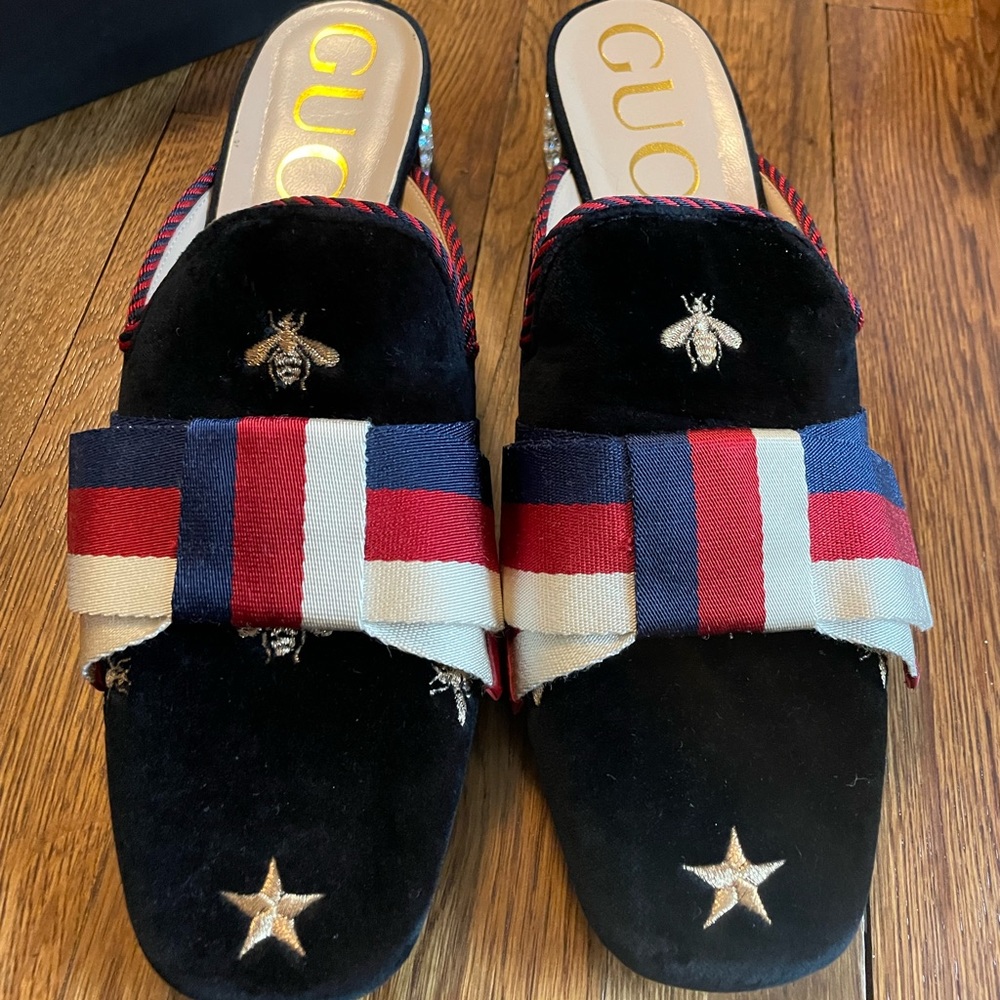 Absolutely Stunning Gucci mules - gold bees and stars, embellished heel!
